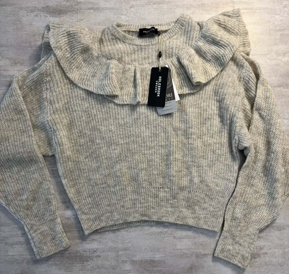 Holebrook Sweden Ruffle Mohair Blend Sweater, Grey Knit, Women's Size SP - NWT